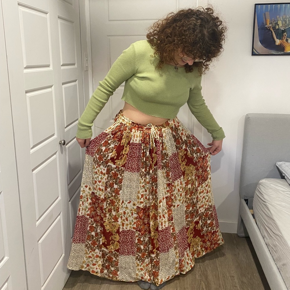 boho long skirt ⭐️⭐️ - Picture 2 of 3